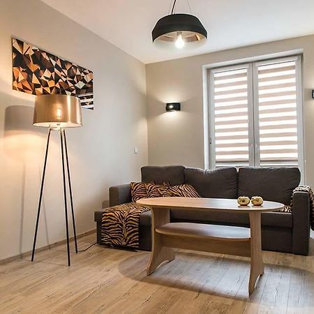 Apartament Deluxe Centrum 2 Apartment Koszalin Luaran gambar