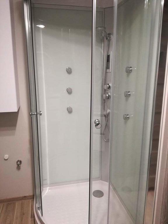 Apartament Deluxe Centrum 2 Apartment Koszalin Luaran gambar