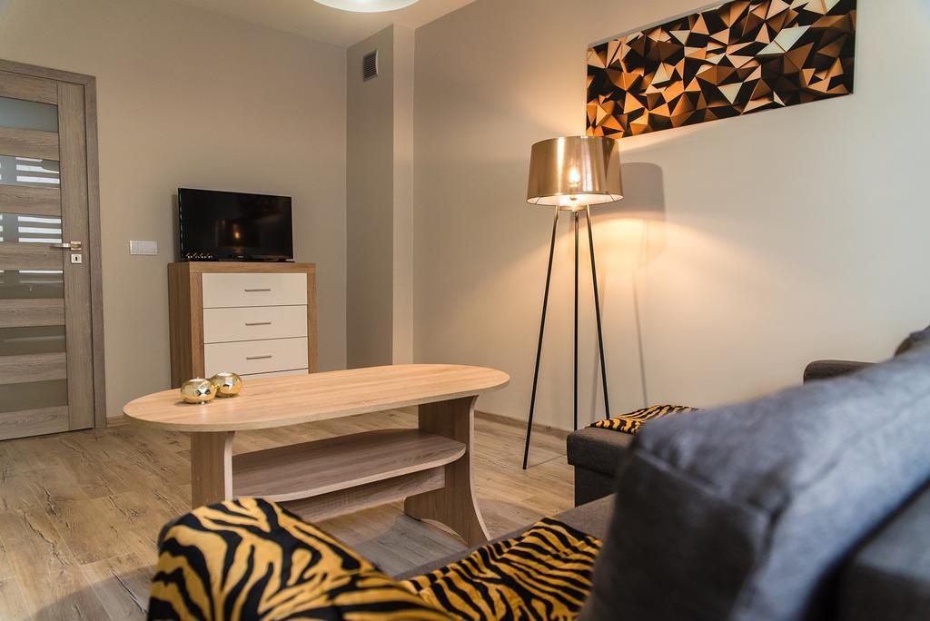 Apartament Deluxe Centrum 2 Apartment Koszalin Luaran gambar